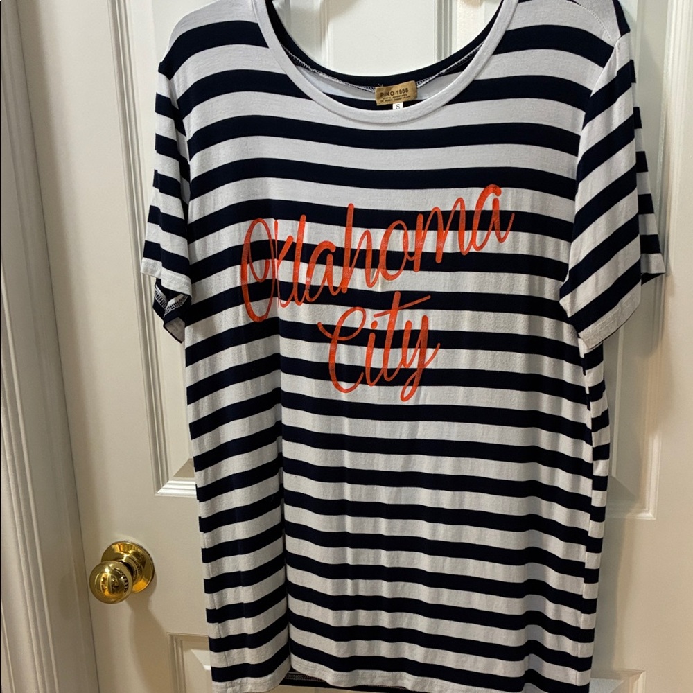 Piko 1988 Navy and White Striped Shirt
Loose fitting Thunder Shirt